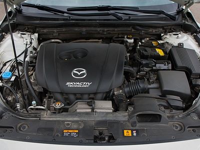 Mazda начнет штамповать двигатели SkyActiv по миллиону в год