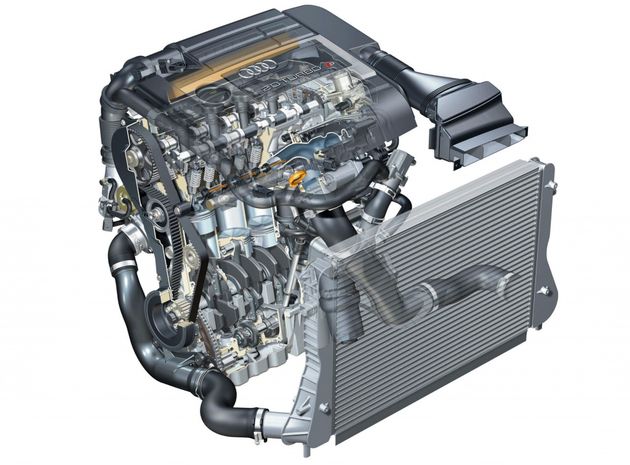 Двигатель 2.0 TFSI с турбонаддувом и непосредственным впрыском был слегка дефорсирован — с 265 до 256 л.с. Причина — желание разработчиков сделать его совместимым и с нашим бензином: в отличие от европейских версий, питающихся строго 98-м, рекомендованное топливо для S3 — АИ-95