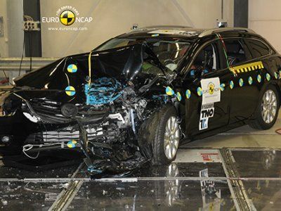 Mazda 6 уступила сборочный конвейер новому Ford Mondeo