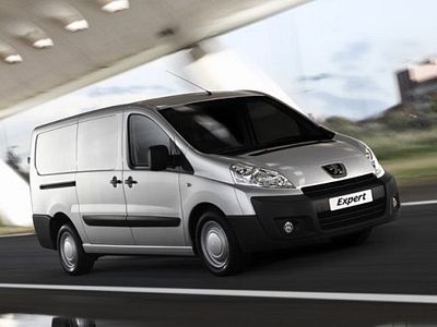 Peugeot привезет в Россиию фургон года