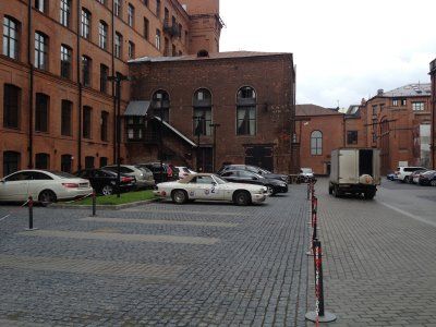 Пешие инспекторы занялись VIP-парковками в Москве