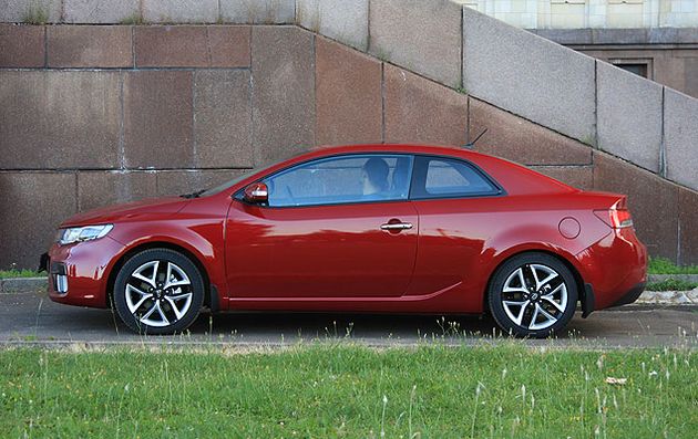 Kia Koup - не только первое недорогое купе на российском рынке, но и вообще первое купе в истории корейской марки