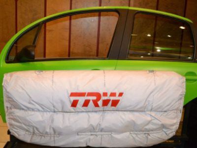 Американцы разработали боковые наружные подушки безопасности