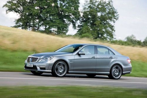 Эффектнее всего E 63 AMG выглядит в новом серо-матовом цвете, который нынче особо популярен у любителей тюнинга