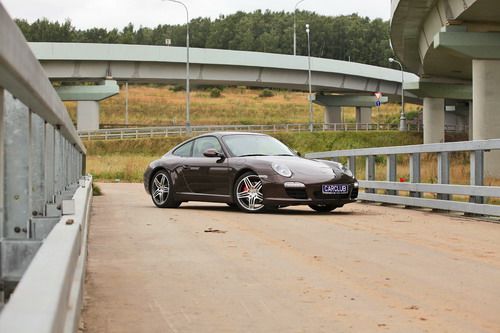 Porsche 911 Carrera S. Фото 