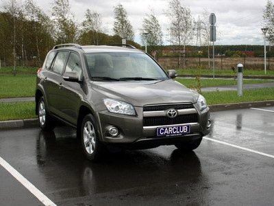 Новый Toyota RAV4 "предстал" в новом размере