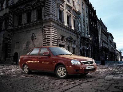 Обновленную Lada Priora показали публике