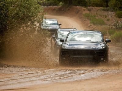 Porsche показал Macan без камуфляжа