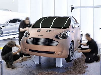 Aston Martin назвал истинную причину отказа от самой доступной модели