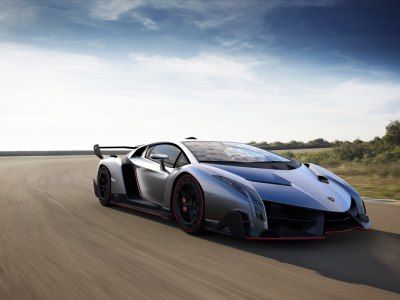 Один из трех владельцев Lamborghini Veneno избавился от суперкара
