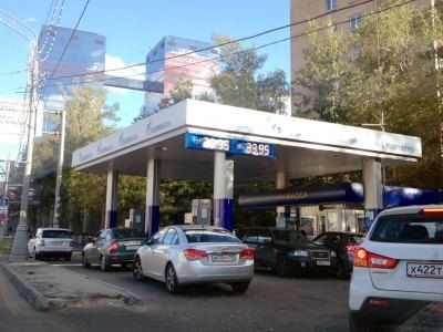 У нефтяников появился повод повысить цены на бензин